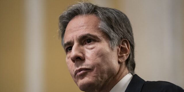 ΗΠΑ: “Μην έρχεστε” λέει ο Άντονι Μπλίνκεν σε μετανάστες από την Κεντρική Αμερική