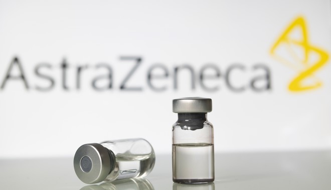 Εμβόλιο κορονοϊού: Μακρόν κατά AstraZeneca – Ζητά αυστηρό έλεγχο των εξαγωγών