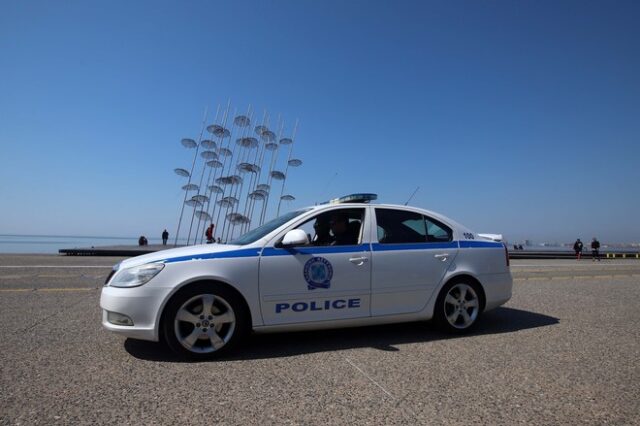 Θεσσαλονίκη: Συλλήψεις και πρόστιμα σε σπίτια για παράβαση του lockdown