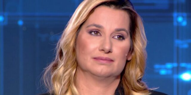 Σοφία Μπεκατώρου: “Μίλησα τώρα γιατί άκουσα ότι αποπλανεί παιδιά”