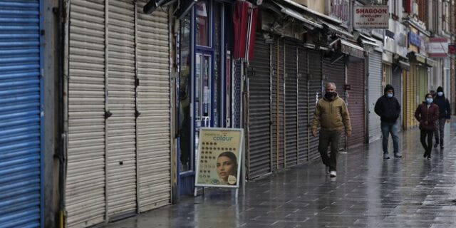 Κορονοϊός – Βρετανία: Μείωση των κρουσμάτων, αύξηση των θανάτων