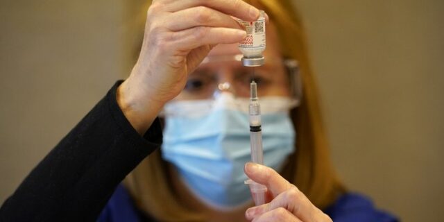 ΗΠΑ: Μπόνους 1000 δολαρίων στους εμβολιασμένους εργαζόμενους προσφέρουν σχολεία στην Τζόρτζια