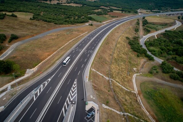 Σε ρυθμούς παράδοσης 14χλμ στο τμήμα Λαμία-Ξυνιάδα του Ε65