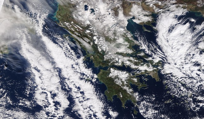 Η κακοκαιρία από ψηλά: Εντυπωσιακές δορυφορικές εικόνες της χιονισμένης Ελλάδας