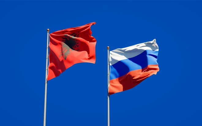 Ρωσία- Αλβανία: Διπλωματική κρίση με αφορμή τα μέτρα κατα του κορονοϊού