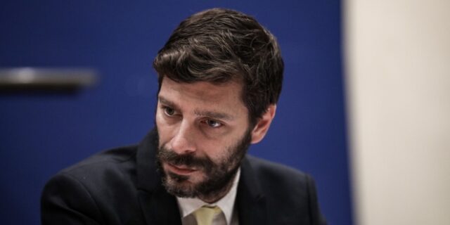 Έχει δίκαιο, κύριε Γιατρομανωλάκη και κυρία Κύργια, ο Γιάννης Λιγνάδης;