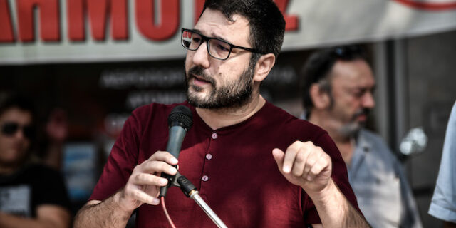 Ηλιόπουλος: Η κυβέρνηση ούτε θέλει ούτε μπορεί να οργανώσει την μάχη ενάντια στην πανδημία