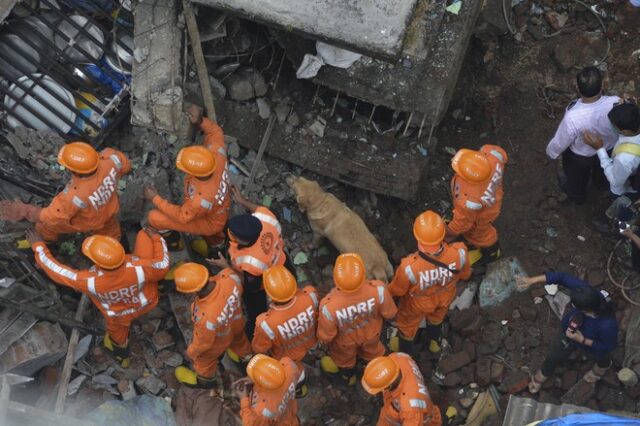Ινδία: Πάνω από 20 νεκροί από κατάρρευση οροφής σε αποτεφρωτήριο