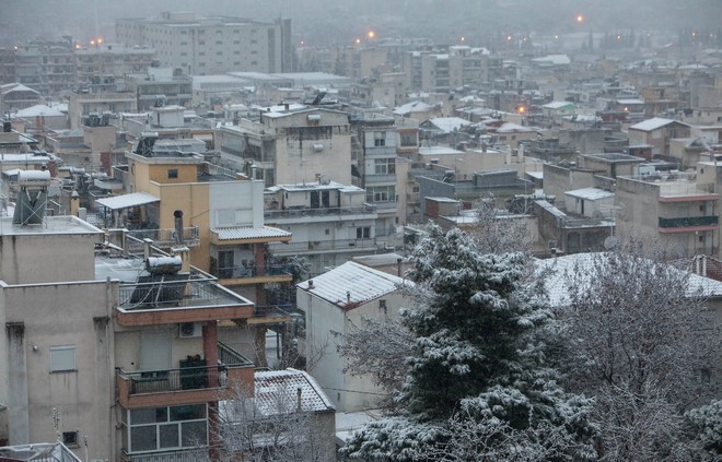 Κακοκαιρια “Λέανδρος”: Χωρίς ρεύμα πολλές περιοχές στη Θεσσαλονίκη