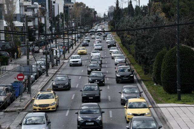 Κίνηση στους δρόμους: Χάος σε Κηφισό και Κηφισίας – LIVE Χάρτης