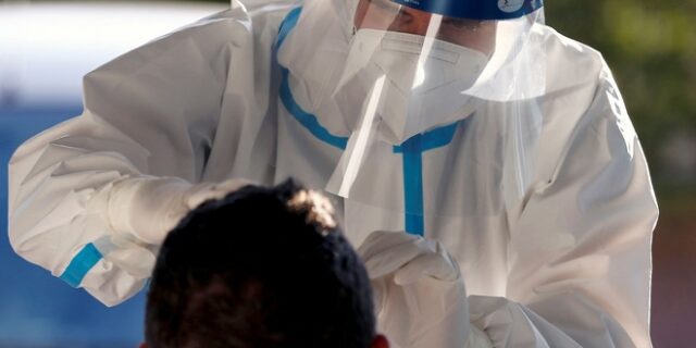 Κορονοϊός: 599 νέα κρούσματα στην Ελλάδα, 33 νεκροί και 328 διασωληνωμένοι