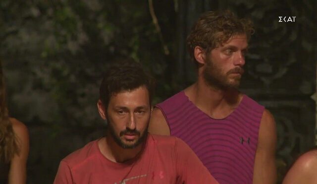 Survivor 4: Ένταση στο Συμβούλιο – Οι κόκκινοι κατηγορούν Καλλίδη πως έκλεβε λάδι