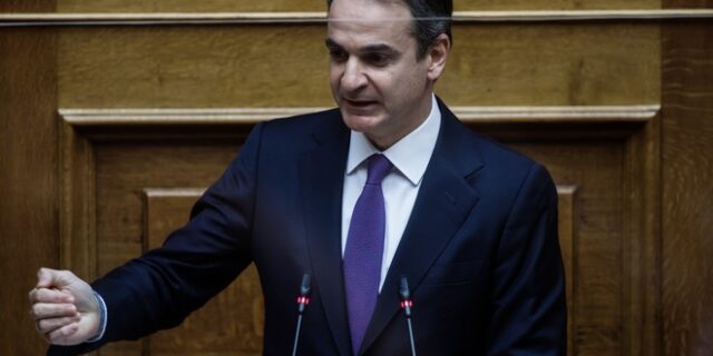 Μητσοτάκης: Στα 500 ευρώ το πρόστιμο- Δύο μέτρα στήριξης για επαγγελματίες και ανέργους