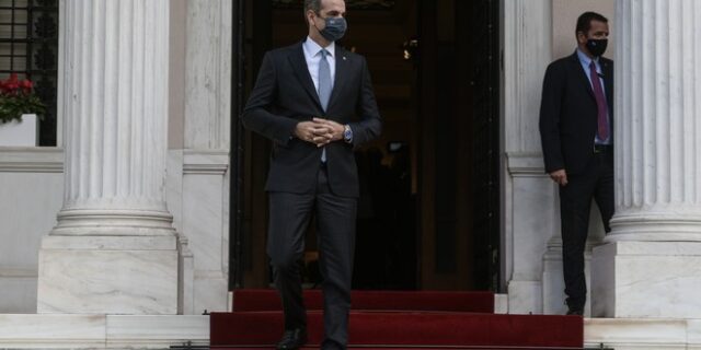 Η Νέα Σμύρνη “δείχνει” εκλογές με ατζέντα Θάτσερ 