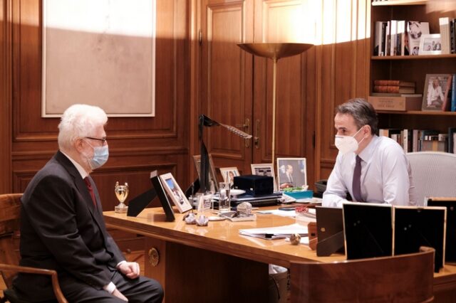 Μητσοτάκης σε Μωυσή Ελισάφ: “Χαρά μου να υποδέχομαι τον πρώτο Εβραίο δήμαρχο στην πατρίδα μας”