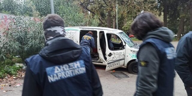 Εξάρθρωση σπείρας που αποθήκευε και διακινούσε ναρκωτικά στο προαύλιο της Πανεπιστημιούπολης