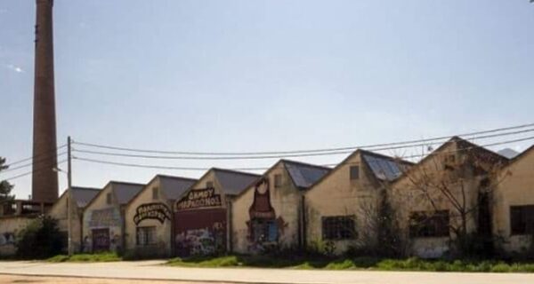 Εγκαταλελειμμένο εργοστάσιο στη Νέα Μάκρη μετατρέπεται σε κέντρο Πολιτισμού και Τέχνης