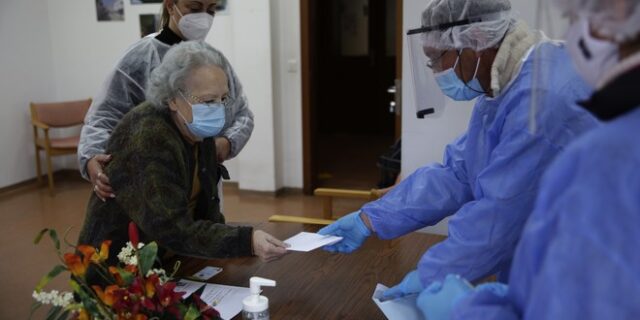 Οι Πορτογάλοι εκλέγουν πρόεδρο εν μέσω αυστηρού lockdown