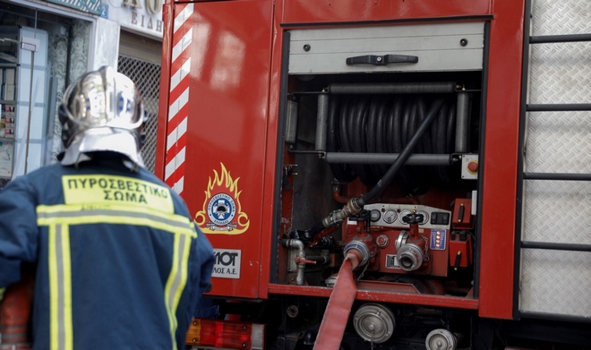 Φωτιά σε διαμέρισμα στο Ίλιον με μια γυναίκα νεκρή