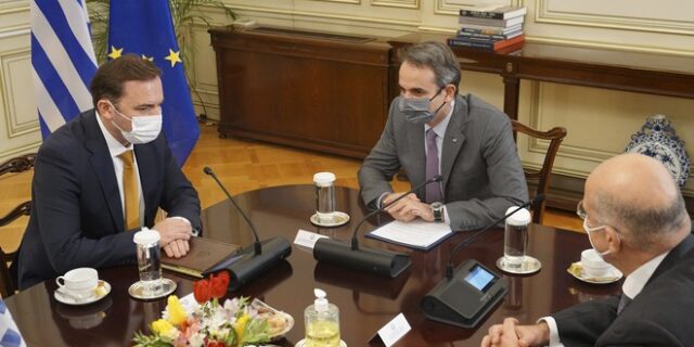 ΣΥΡΙΖΑ για Συμφωνία Πρεσπών: Ο κ. Μητσοτάκης ολοκλήρωσε την στροφή 180 μοιρών