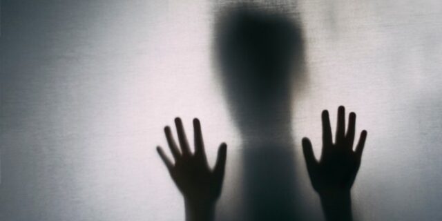 Ζωντανή νεκρή: 3 χρόνια προσπαθεί να αποδείξει ότι δεν έχει πεθάνει