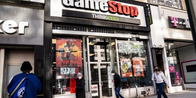 Υπόθεση GameStop: Πώς οι “μέλισσες” νίκησαν τους λύκους της Wall Street