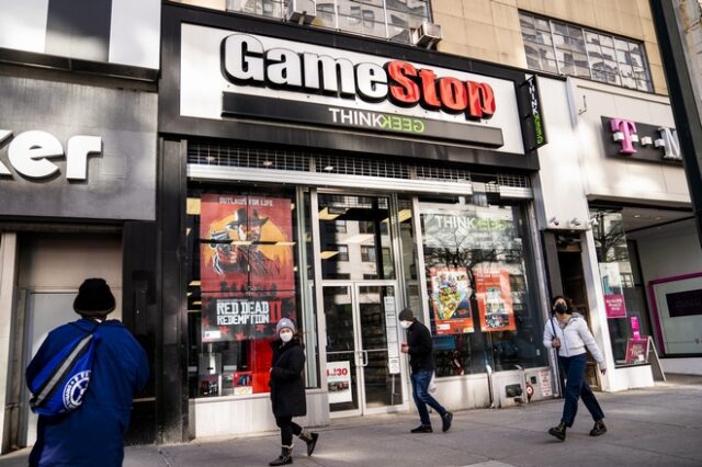 Υπόθεση GameStop: Πώς οι “μέλισσες” νίκησαν τους λύκους της Wall Street