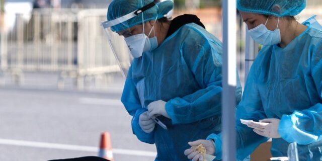 Θεσσαλονίκη: Άστεγοι υποβλήθηκαν σε rapid τεστ με πρωτοβουλία του Δήμου