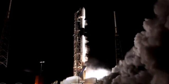 Η SpaceX εκτόξευσε έναν τουρκικό τηλεπικοινωνιακό δορυφόρο