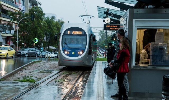 Αντίστροφη μέτρηση για την επαναλειτουργία του Τραμ από Φλοίσβο μέχρι ΣΕΦ