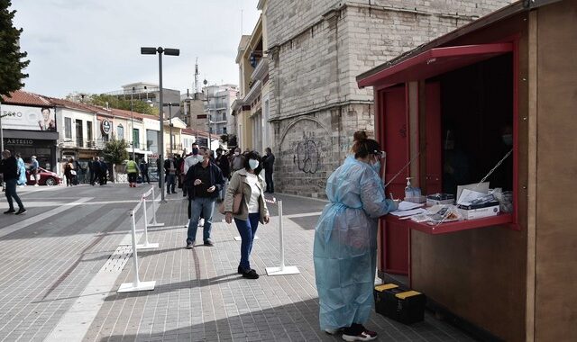 Κορονοϊός: Παράταση του σκληρού lockdown σε Δυτική Αττική, Κοζάνη, Ροδόπη και Κάλυμνο