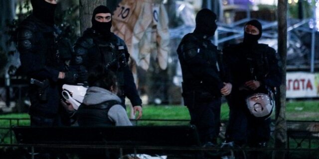 Άγιος Σώστης: Έντονος διαπληκτισμός με τους δράστες πριν αρχίσουν οι πυροβολισμοί
