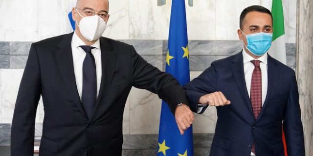 Στη Ρώμη ο Δένδιας: Διμερείς σχέσεις και Μεσόγειος στο τραπέζι