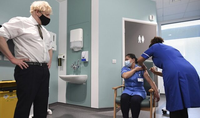 Βρετανία: Συγκέντρωσε ένα δισ. δολάρια για εμβόλια σε αναπτυσσόμενες χώρες