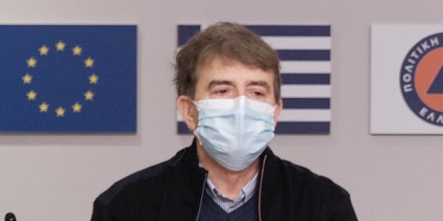 Χρυσοχοΐδης: Δικαίωμα συλλήψεων από φρουρούς στα ΑΕΙ