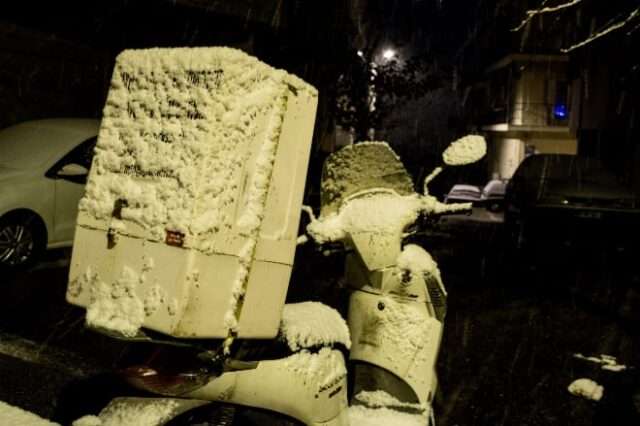 Μεροκάματο στο χιόνι – H άγρια όψη του delivery