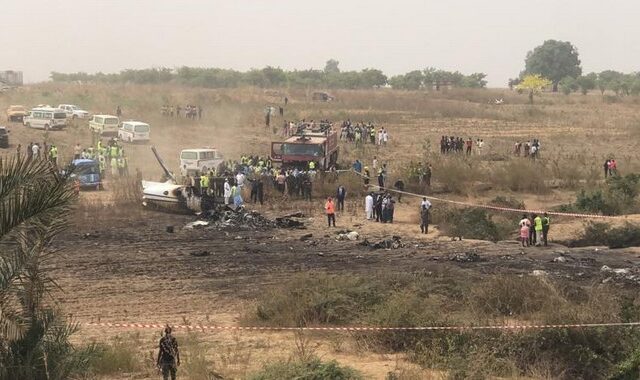Νιγηρία: Επτά νεκροί σε συντριβή στρατιωτικού αεροσκάφος