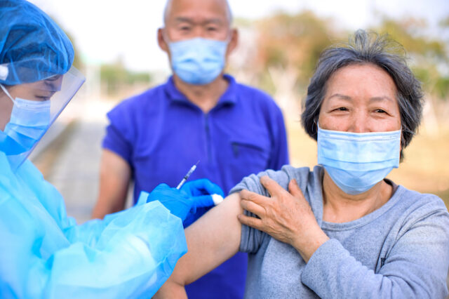 Κίνα: Εγκρίθηκε το εμβόλιο της Sinovac Biotech κατά κορονοϊού για το γενικό κοινό