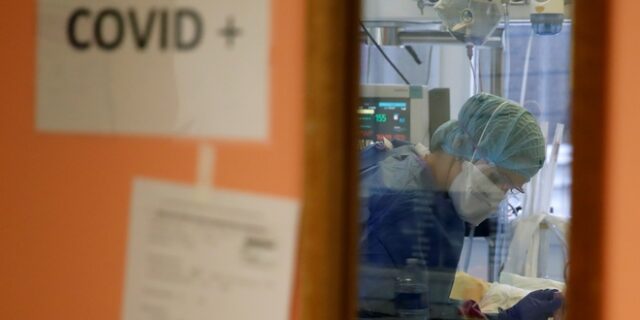 Κορονοϊός: 1070 νέα κρούσματα στην Ελλάδα, τα 533 στην Αττική – 25 νεκροί