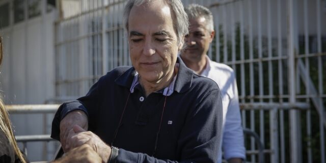 Α. Χατζής: Να γίνει οτιδήποτε για να μην πεθάνει ο Κουφόντινας