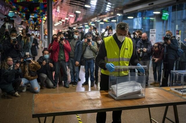 Ισπανία: Εκλογές σήμερα στην Καταλονία, σε μια μέτρηση της ισχύος των αυτονομιστών
