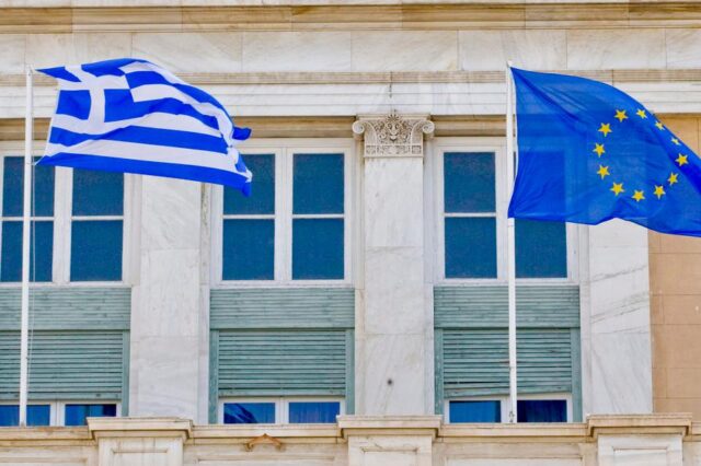 Ελλάδα και ΕΕ, 40 χρόνια πιο δυνατοί μαζί – Πανηγυρική συνεδρίαση στη Βουλή