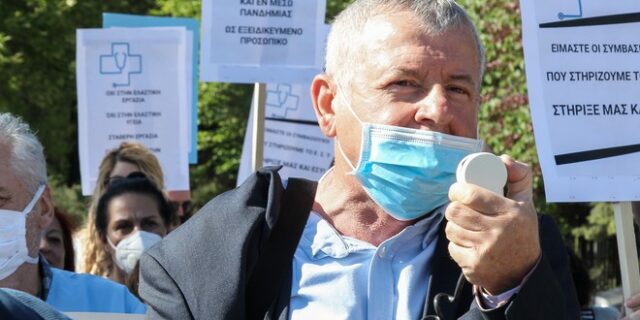 Ο Γιαννάκος ομολόγησε δημόσια ότι διέσπειρε fake news για το εμβόλιο κορονοϊού