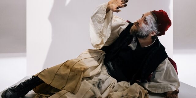 Γιώργος Χριστοδούλου: “Στο θέατρο αυτά που ακούγονται τις τελευταίες μέρες θεωρούνται κανόνας- Δεν είναι εξαιρέσεις”