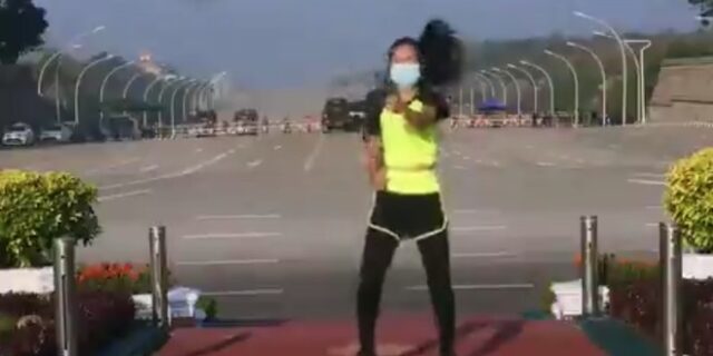 Μιανμάρ: Γυμνάστρια δεν κατάλαβε ότι γινόταν πραξικόπημα και συνέχιζε τον χορό
