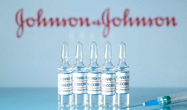 Εμβόλιο Johnson & Johnson: Συναγερμός στις ΗΠΑ – Πρόταση αναστολής λόγω θρομβώσεων