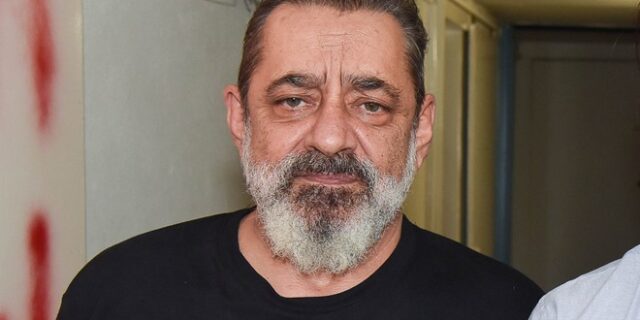 Ο Αντώνης Καφετζόπουλος έκλεισε τα 70 – “Η γενιά μου τα σκ…….ε”