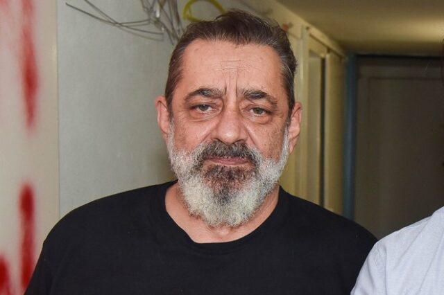 Ο Αντώνης Καφετζόπουλος έκλεισε τα 70 – “Η γενιά μου τα σκ…….ε”