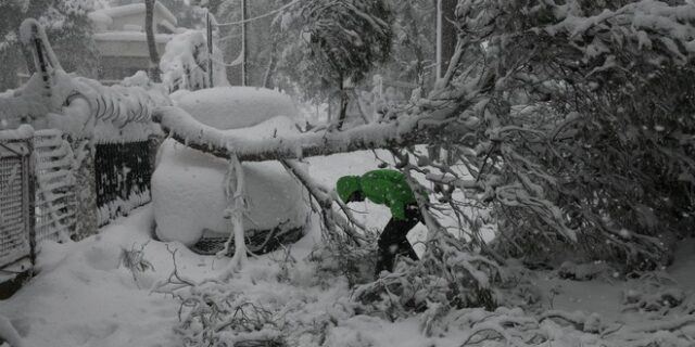 Το επιτελικό κράτος συνετρίβη στην… Εκάλη!