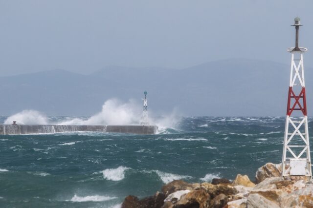 Κακοκαιρία Μήδεια: Απαγορευτικό απόπλου – Άνεμοι 10 μποφόρ στο Αιγαίο